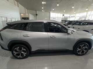 2026 Geely Atlas II, серебристый, 3970990 рублей, вид 5