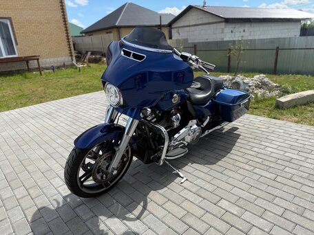 2017 Harley-Davidson Street Glide Special, синий, 1290000 рублей, вид 4