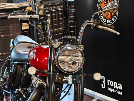 2026 Royal Enfield Goan Classic 350, красный, 537000 рублей, вид 3