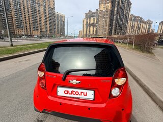 2013 Chevrolet Spark III, красный, 700000 рублей, вид 4