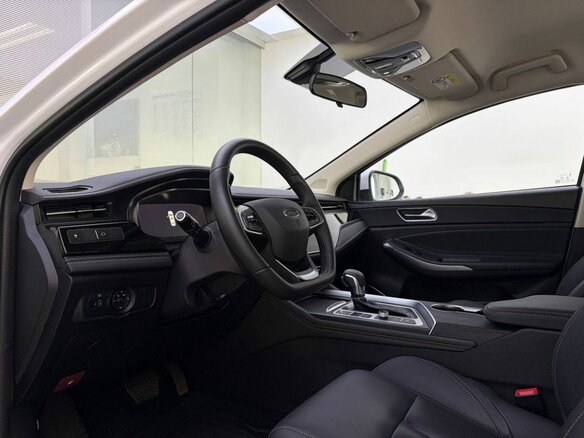 2024 Omoda S5, белый - вид 15