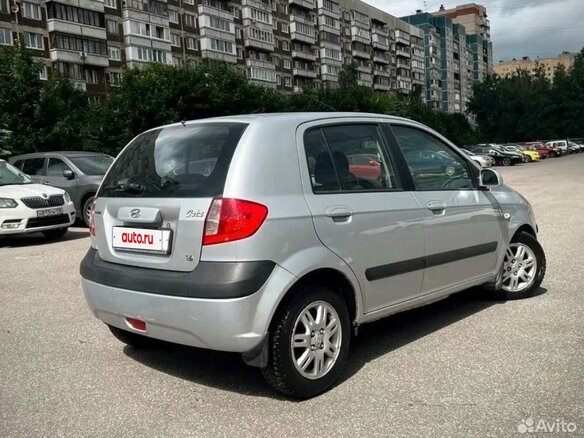 2006 Hyundai Getz I Рестайлинг, серебристый, 500000 рублей - вид 3