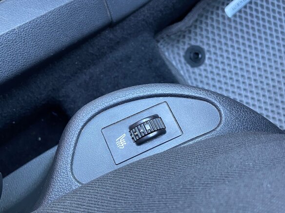 2010 Peugeot 308 I, чёрный, 585000 рублей - вид 11