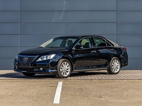 Toyota Camry VII (XV50)