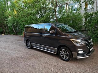 2020 Hyundai Grand Starex I Рестайлинг 2, коричневый, 3950000 рублей, вид 2