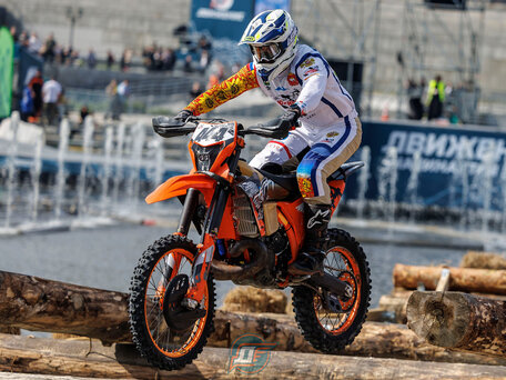 2024 KTM 300 EXC, оранжевый, 800000 рублей, вид 3