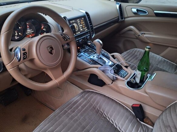 2010 Porsche Cayenne Diesel II (958), чёрный, 2250000 рублей - вид 6