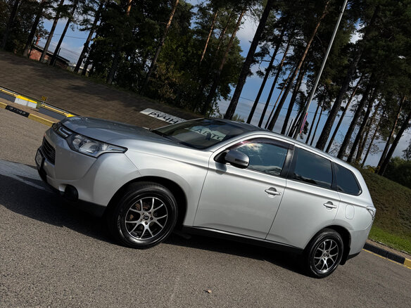 2013 Mitsubishi Outlander III, серебристый, 1249000 рублей - вид 5