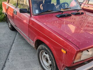 1997 Lada (ВАЗ) 2105, красный, 130000 рублей, вид 2