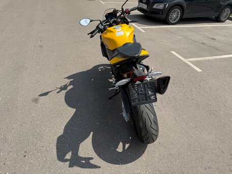 2025 Aprilia Tuono V4, жёлтый, 1979000 рублей, вид 5
