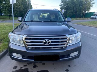 2011 Toyota Land Cruiser 200 Series, серый, 3350000 рублей, вид 2