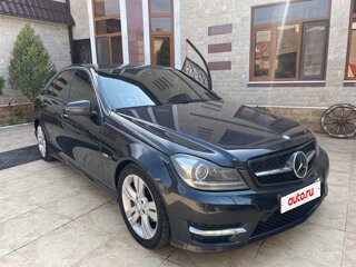 2012 Mercedes-Benz C-Класс 180 BlueEFFICIENCY III (W204) Рестайлинг, чёрный, 1450000 рублей, вид 3