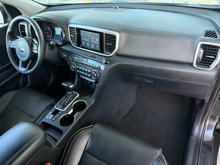 2018 Kia Sportage IV Рестайлинг, чёрный, 1969000 рублей, вид 5