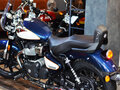 2026 Royal Enfield Super Meteor, синий, 792000 рублей - вид 3