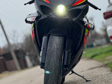 2008 Suzuki GSX-R 1000, чёрный, 950000 рублей, вид 4