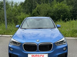 2018 BMW X1 20i xDrive II (F48), синий, 2900000 рублей, вид 2
