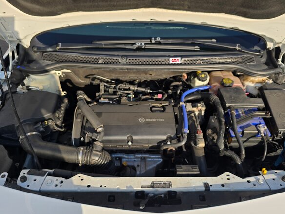2011 Opel Astra J, белый, 800000 рублей - вид 25