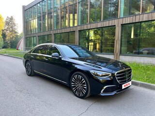 2022 Mercedes-Benz S-Класс 450 Long 4MATIC VII (W223), чёрный, 8750000 рублей, вид 2