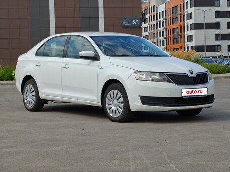 2019 Skoda Rapid I Рестайлинг, белый, 990000 рублей, вид 3