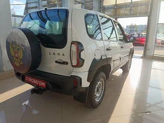 2024 Lada (ВАЗ) Niva Travel I, белый, 1010000 рублей, вид 3