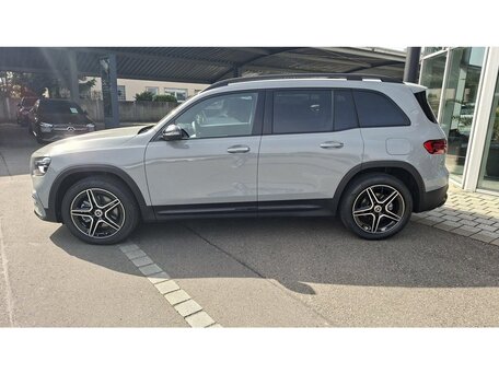 2026 Mercedes-Benz GLB 200 d I (X247) Рестайлинг, серый, 5495000 рублей, вид 4