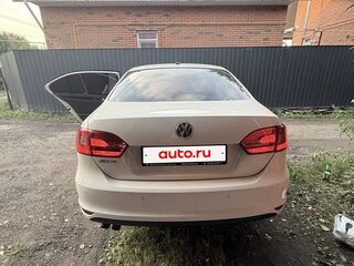 2012 Volkswagen Jetta VI, белый, 989000 рублей, вид 3