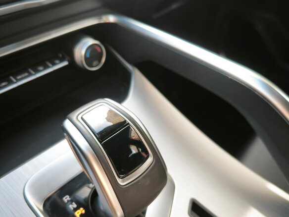 2020 Geely Coolray I, оранжевый - вид 9