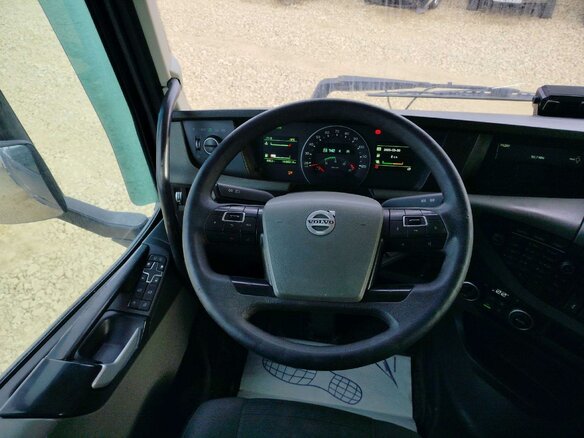 2019 Volvo FH, синий, 7607500 рублей - вид 6