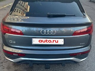 2022 Audi Q5 Sportback 45 TFSI I (FY), серебристый, 4050000 рублей, вид 3