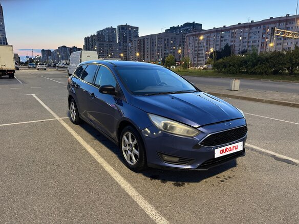 2015 Ford Focus III Рестайлинг, синий, 430000 рублей - вид 2