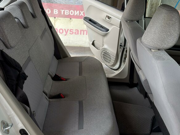 2017 Toyota Passo III, белый, 1070000 рублей - вид 32