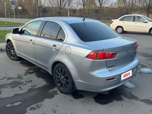 2007 Mitsubishi Lancer X, серебристый, 800000 рублей - вид 7