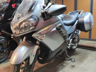 2008 Kawasaki GTR 1400 (Concours 14), серебристый, 680000 рублей, вид 2