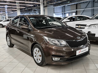 2016 Kia Rio III Рестайлинг, коричневый, 1239000 рублей, вид 2