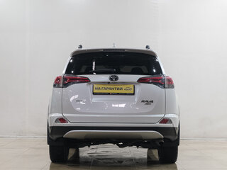 2015 Toyota RAV4 IV (XA40) Рестайлинг, белый, 2299000 рублей, вид 5