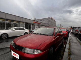1997 Mitsubishi Carisma I, красный, 270000 рублей, вид 2