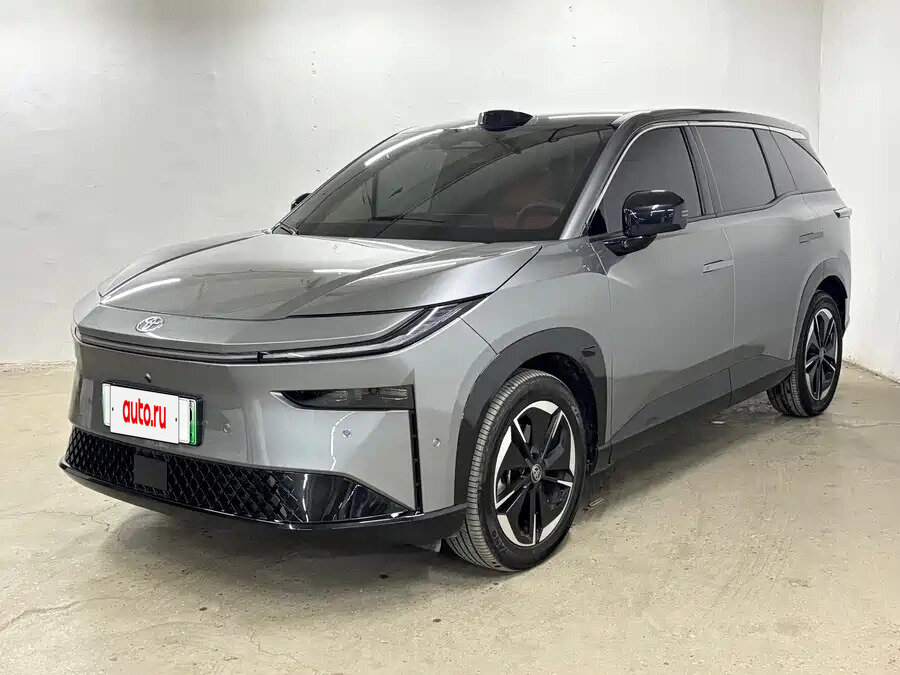 Открыть фотографии: Toyota bZ3X