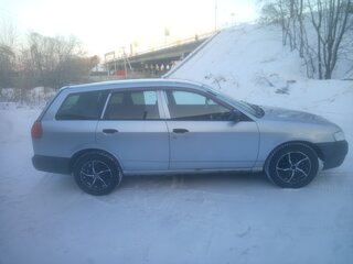 2001 Nissan AD II, серебристый, 345000 рублей, вид 2