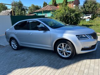 2018 Skoda Octavia III (A7) Рестайлинг, серебристый, 1850000 рублей, вид 5