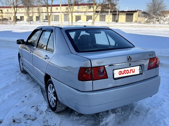 2011 Vortex Corda, серебристый, 200000 рублей - вид 4