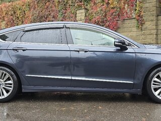 2019 Ford Mondeo V Рестайлинг, синий, 2000000 рублей, вид 4