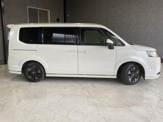 2023 Honda Stepwgn Spada VI, белый, 1991000 рублей, вид 4