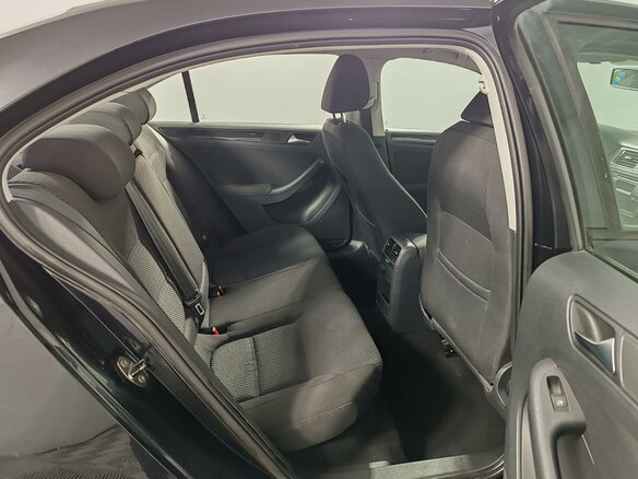 2012 Volkswagen Jetta VI, чёрный, 820000 рублей - вид 19