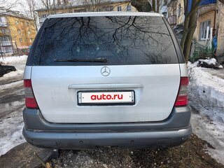 1999 Mercedes-Benz M-Класс 230 I (W163), серый, 320000 рублей, вид 3