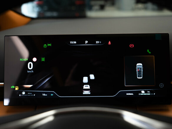 2024 Wey 80 37.96 kWh, золотистый - вид 11