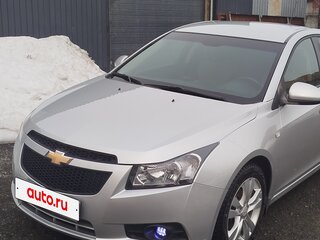 2012 Chevrolet Cruze I, серебристый, 850000 рублей, вид 3
