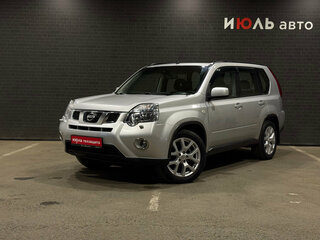 2013 Nissan X-Trail II Рестайлинг, серебристый, 1230000 рублей, вид 1