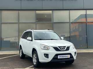 2015 Chery Tiggo (T11) I Рестайлинг (FL), белый, 429000 рублей, вид 2