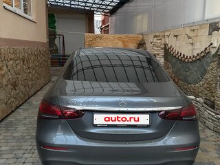 2021 Mercedes-Benz E-Класс 200 V (W213, S213, C238) Рестайлинг, серый, 5500000 рублей, вид 3
