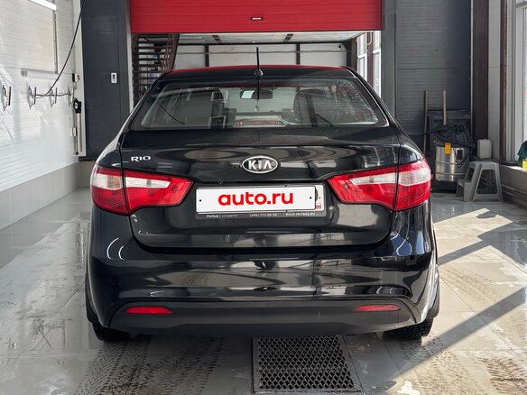2011 Kia Rio III, чёрный, 650000 рублей - вид 5